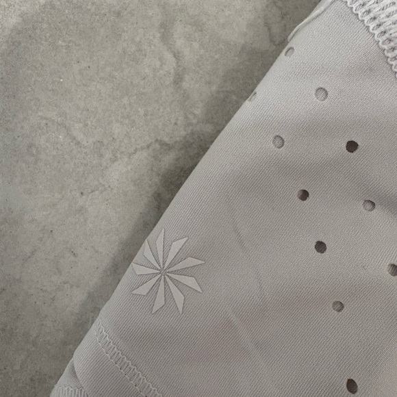 Athleta Stealth TruCool White Skort Tennis Skirt Size Small - Picture 4 of 14